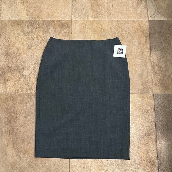 Anne Klein Dresses & Skirts - Anne Klein Suiting Pencil Skirt